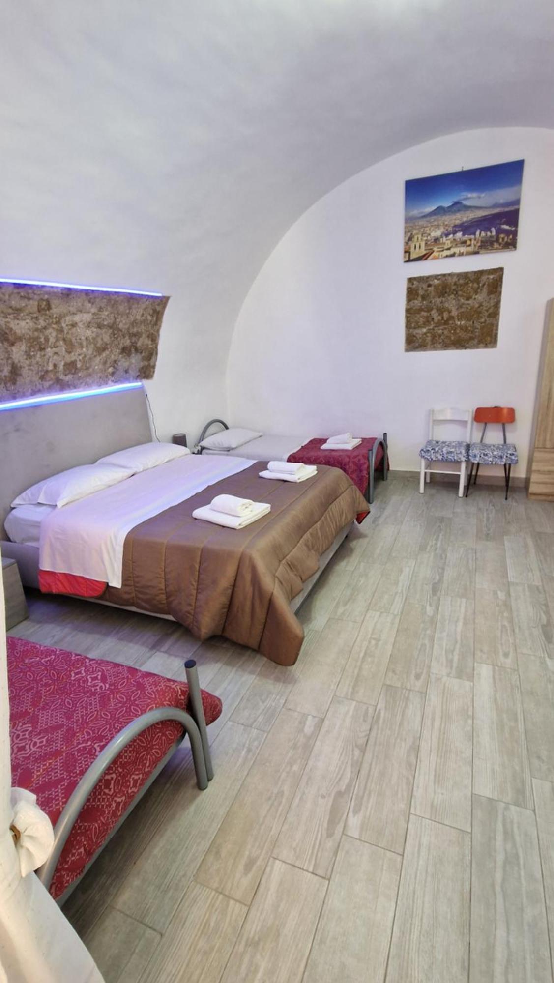 Intero Espo Appartement Napels